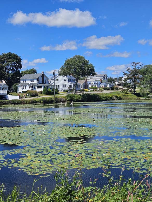 Saltwater Escape vacation rental home in Niantic Connecticut beach community